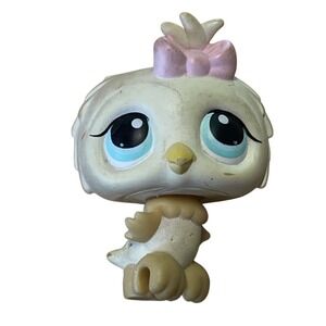 OWL #147 - Authentic Littlest Pet Shop - Hasbro LPS Cream Tan Pink Bow Blue Eyes